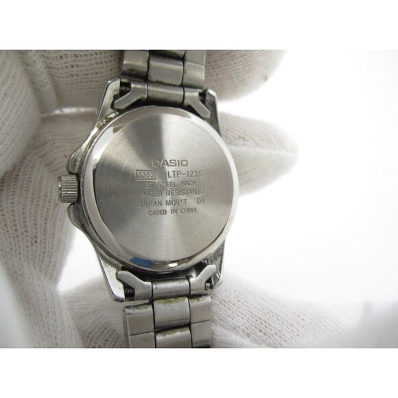 Women Casio Quartz WR Analog 27mm Round Watch (H712) "New Battery" LTP1215 - Picture 3 of 9
